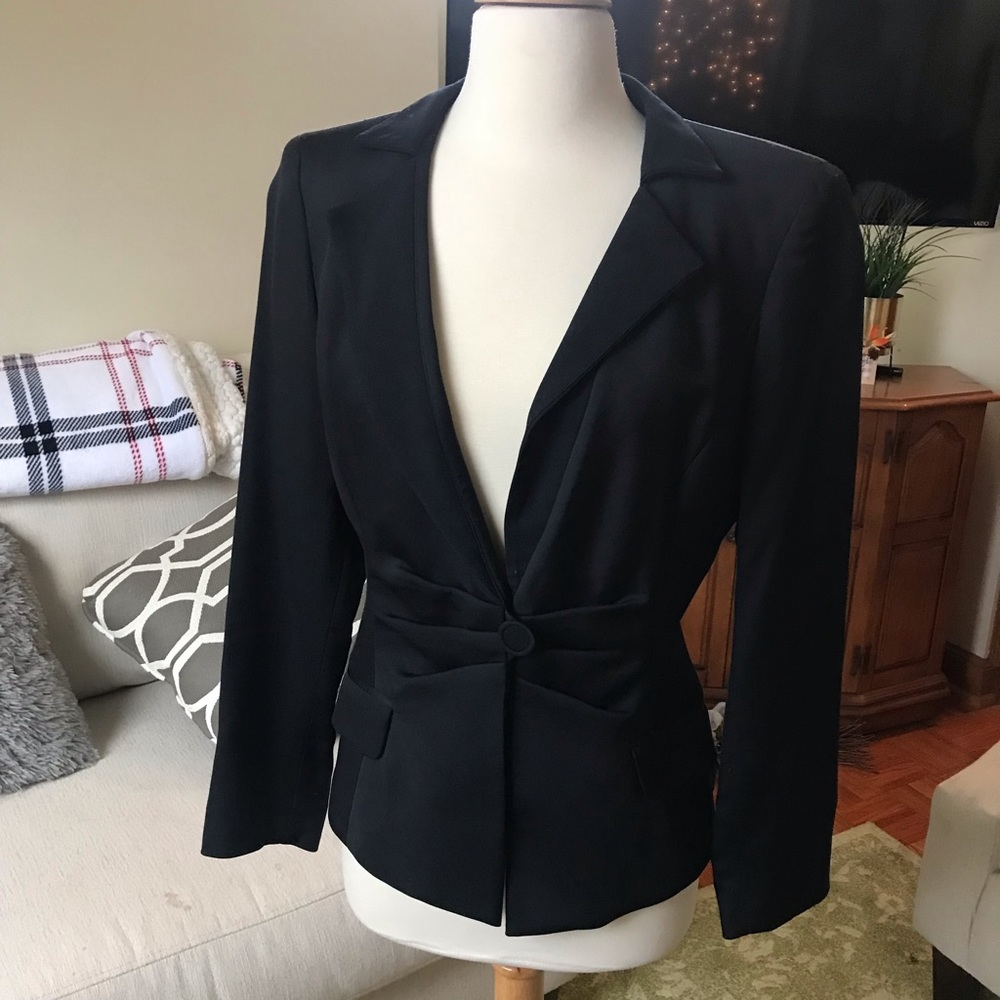 Garfield & Marks women’s blazer